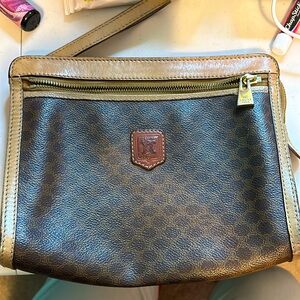 Celine Clutch/ Broken Zipper on top